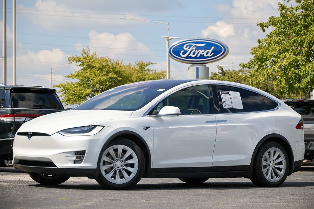 Used 2020 Tesla Model X Long Range AWD/4WD image 2