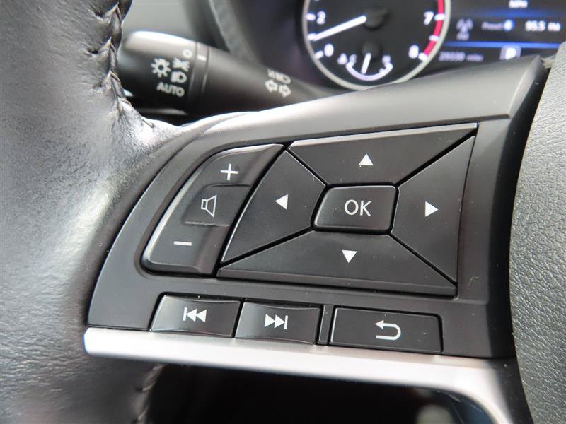 Used 2023 Nissan Sentra SV FWD image 23