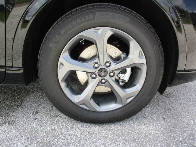 New 2024 Ford Escape ST-Line w/ Equipment Group 301A FWD image 9