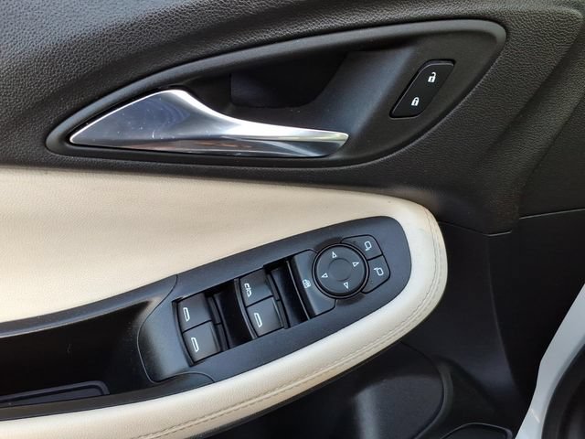 Used 2023 Buick Encore GX Select FWD image 27