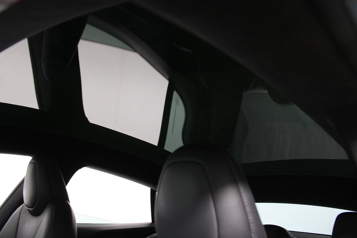 Used 2021 Tesla Model S Plaid AWD/4WD image 7