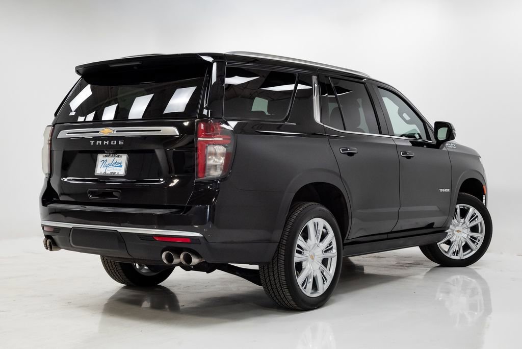 Used 2024 Chevrolet Tahoe High Country AWD/4WD image 35
