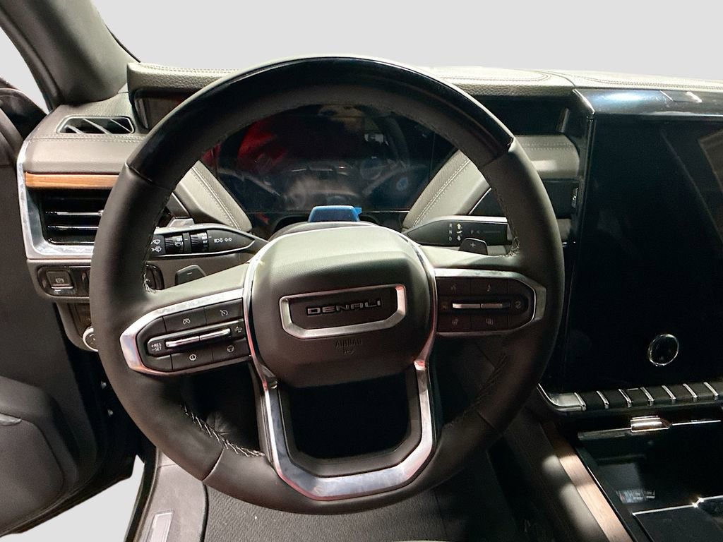 New 2025 GMC Yukon Denali w/ Denali Reserve Package image 11