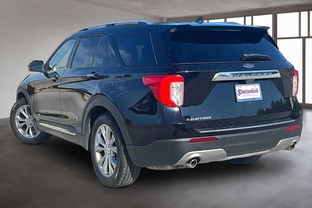 Used 2021 Ford Explorer Limited w/ Equipment Group 301A RWD image 4