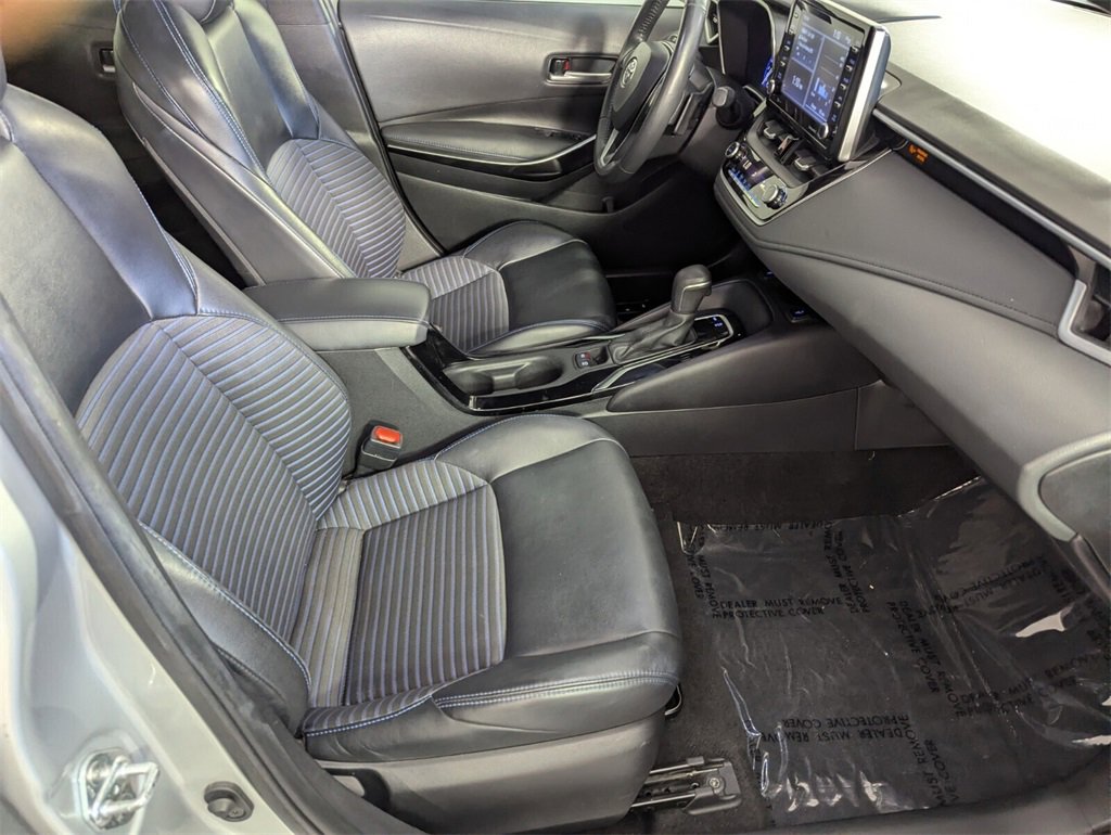 Used 2022 Toyota Corolla XSE image 30