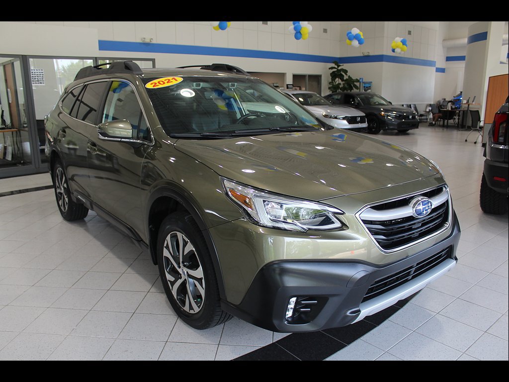 Used 2021 Subaru Outback Limited XT w/ Popular Package #2 AWD/4WD image 3