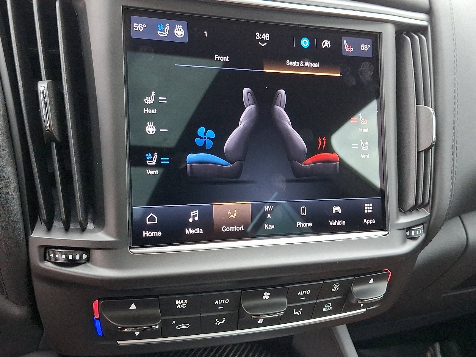 Used 2024 Maserati Levante Trofeo AWD/4WD image 18