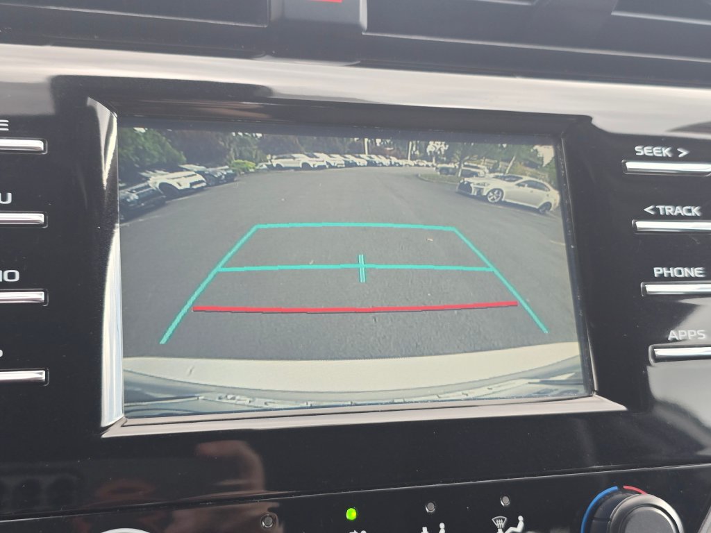 Used 2019 Toyota Camry LE FWD image 23