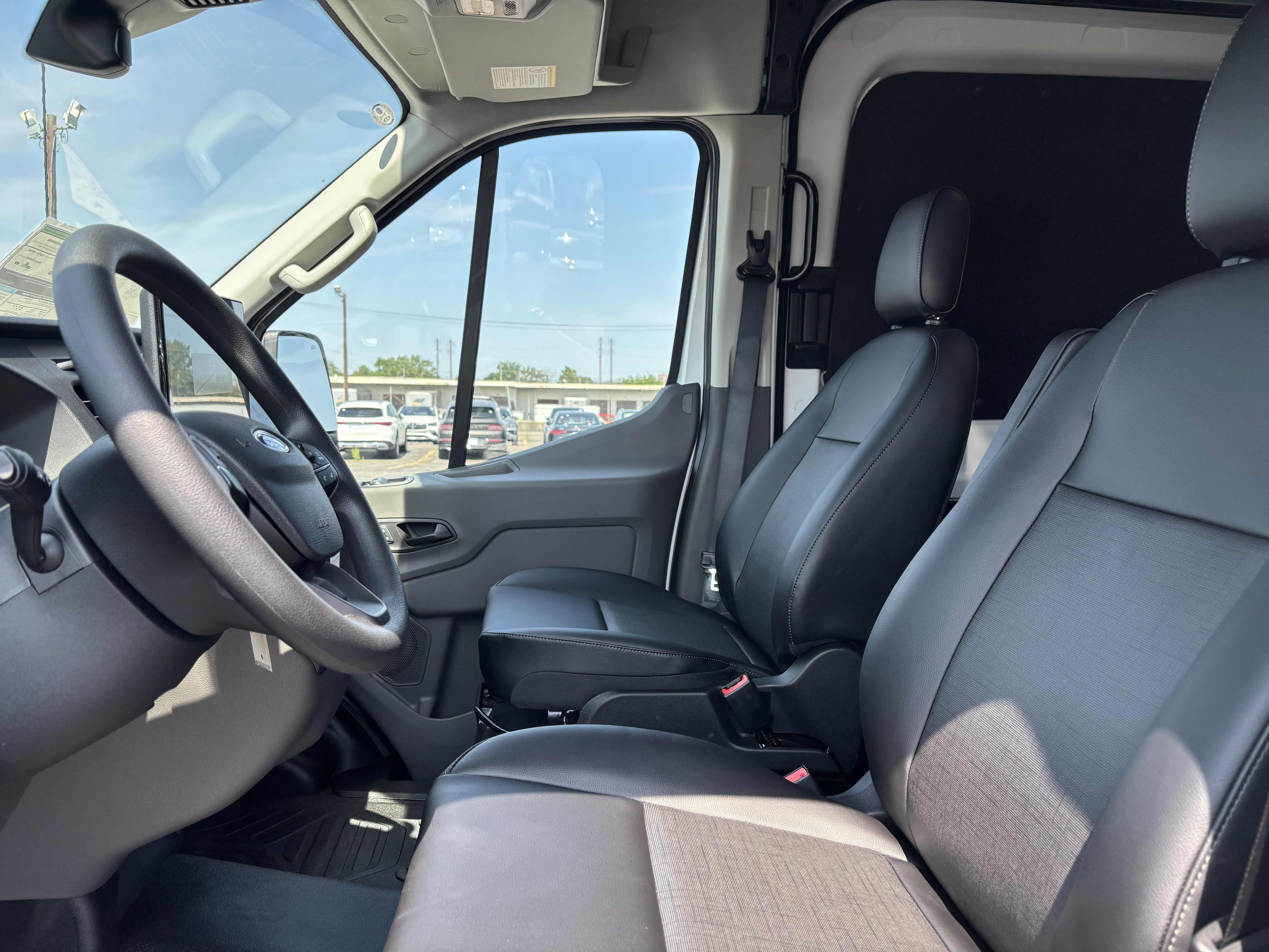 New 2025 Ford Transit 350 148 High Roof Extended image 18