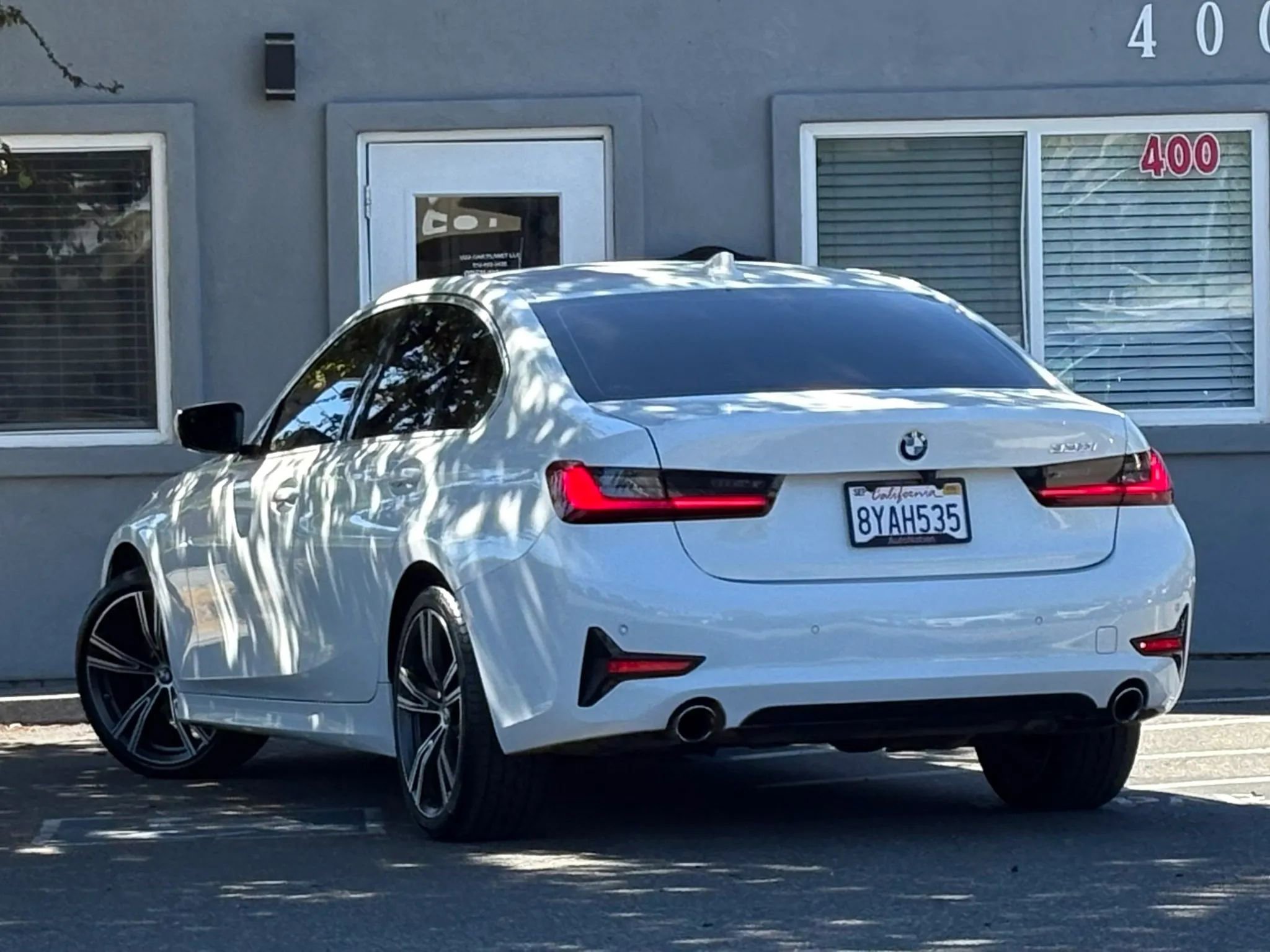 Used 2022 BMW 330i Sedan w/ Driving Assistance Package image 7