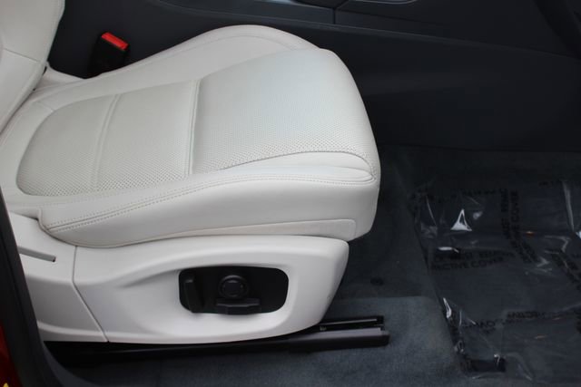 Used 2020 Jaguar E-PACE SE AWD/4WD image 32
