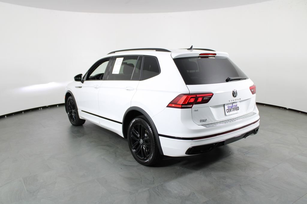 Used 2022 Volkswagen Tiguan SE R-Line image 3