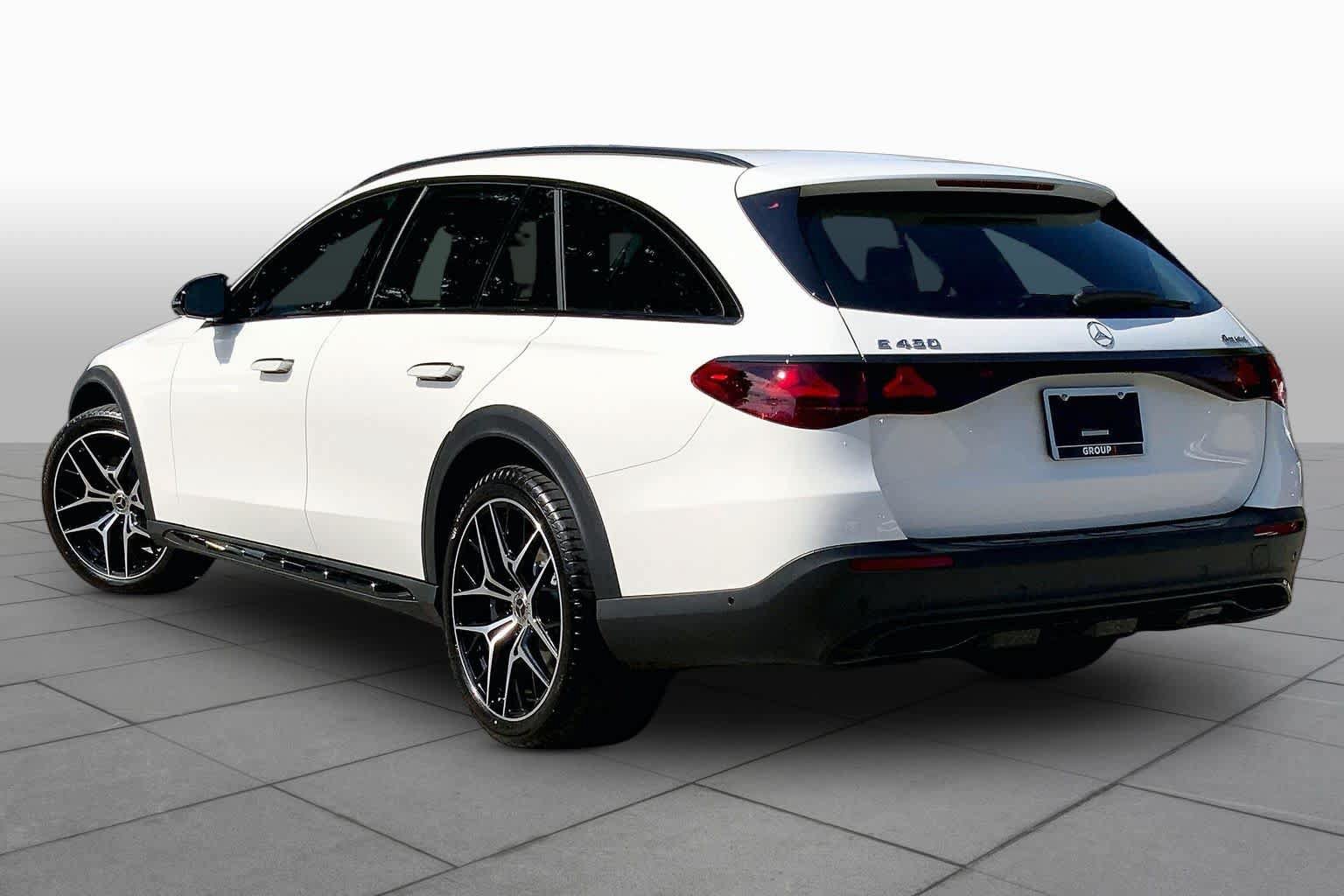 New 2027 Mercedes-Benz E 450 4MATIC All-Terrain Wagon image 16
