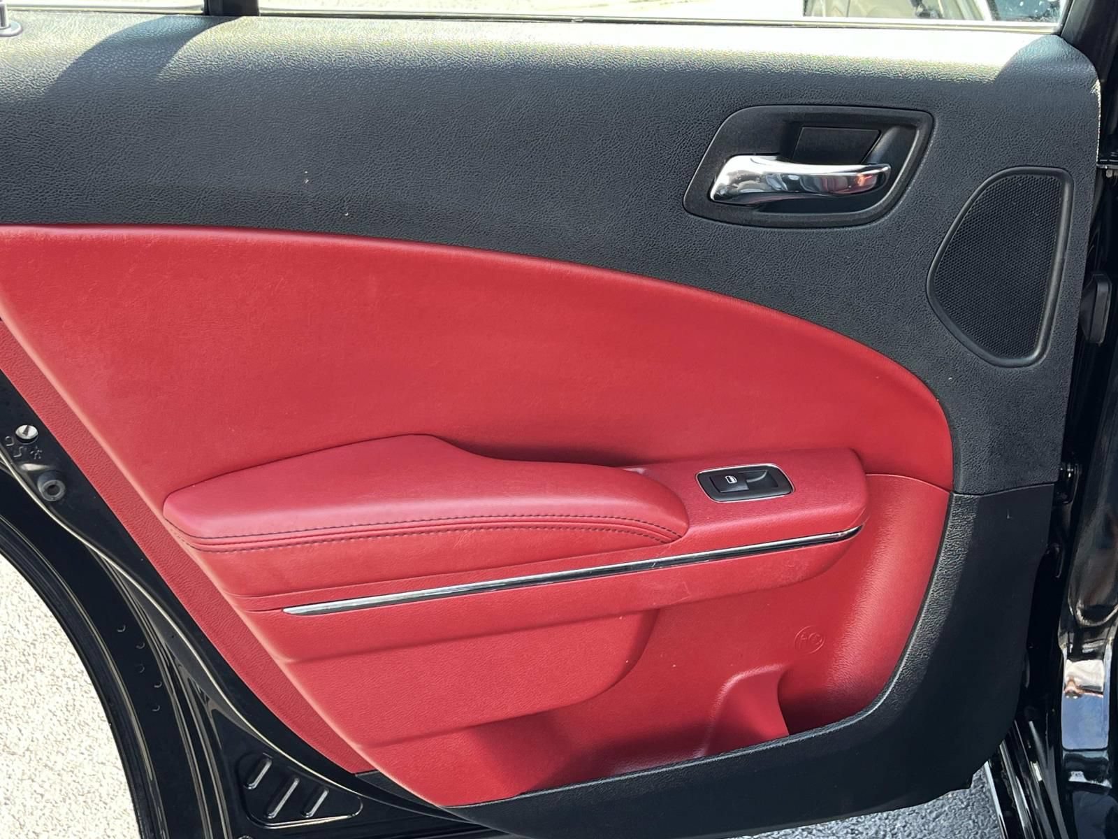 Used 2013 Dodge Charger SXT Plus RWD image 16