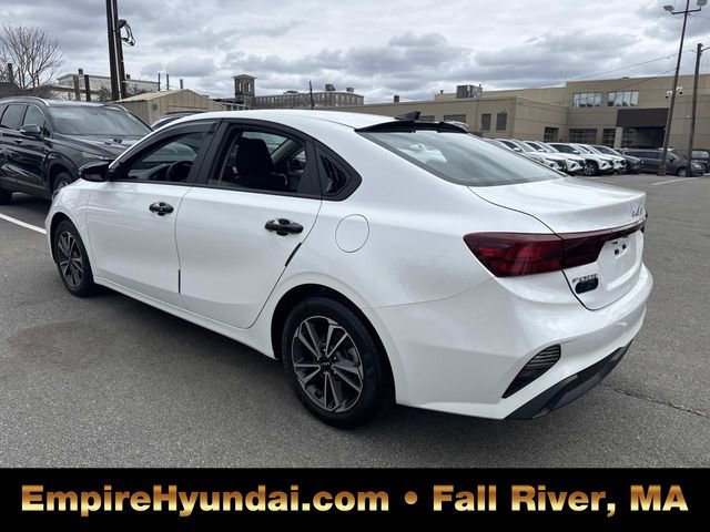 Used 2024 Kia Forte LXS image 8