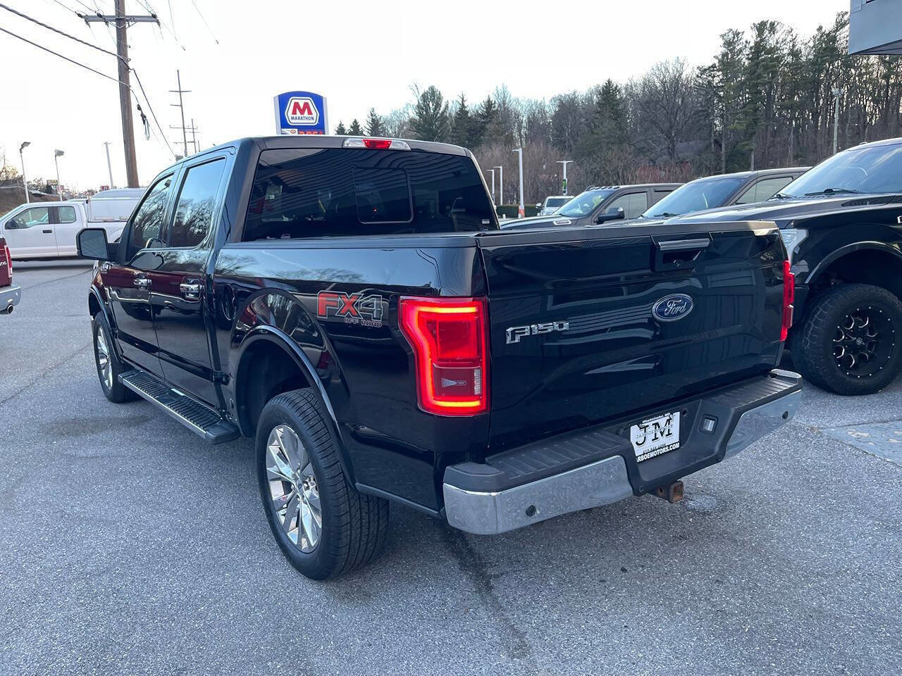 Used 2017 Ford F150 Lariat image 5