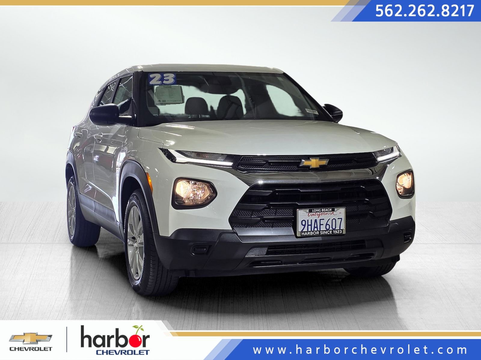 Used 2023 Chevrolet TrailBlazer LS FWD image 1