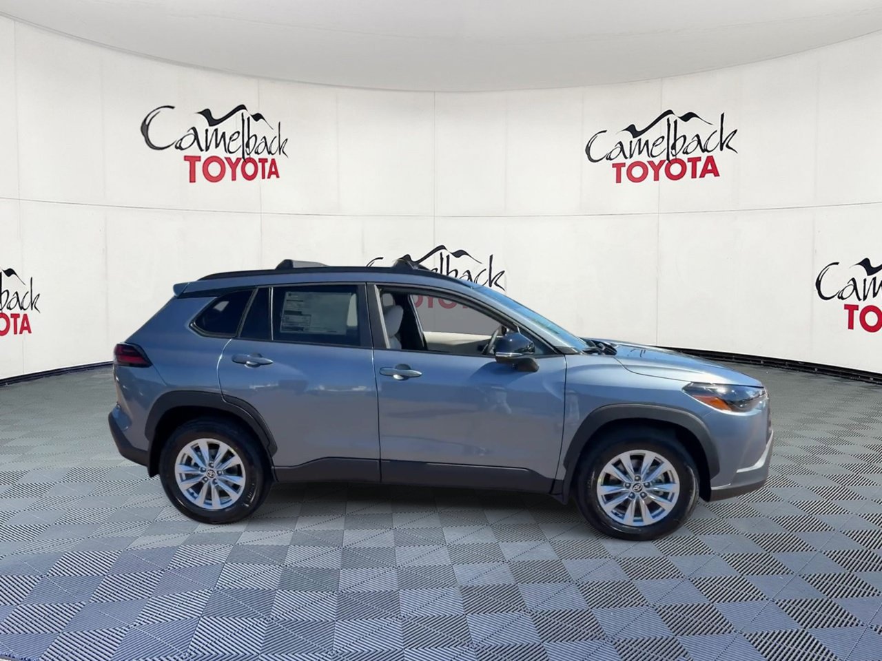 New 2026 Toyota Corolla Cross LE FWD image 4