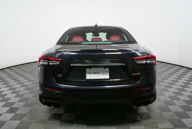 Used 2023 Maserati Ghibli Modena Q4 AWD/4WD image 28