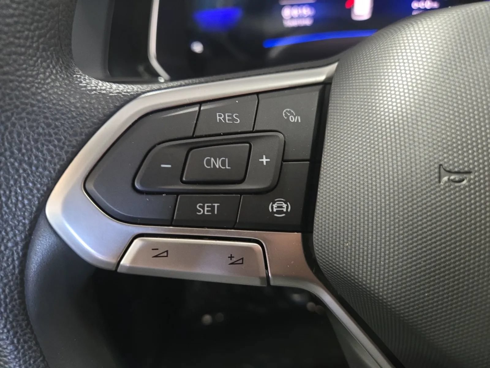Used 2023 Volkswagen Jetta S FWD image 21