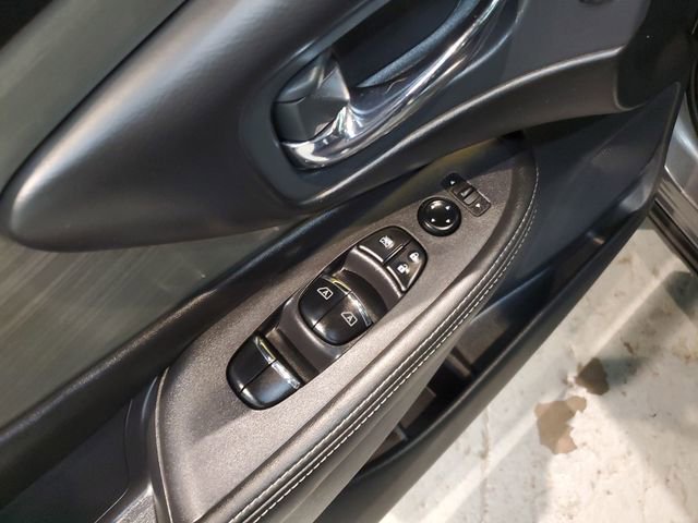 Used 2018 Nissan Murano SL w/ Cargo Package image 13