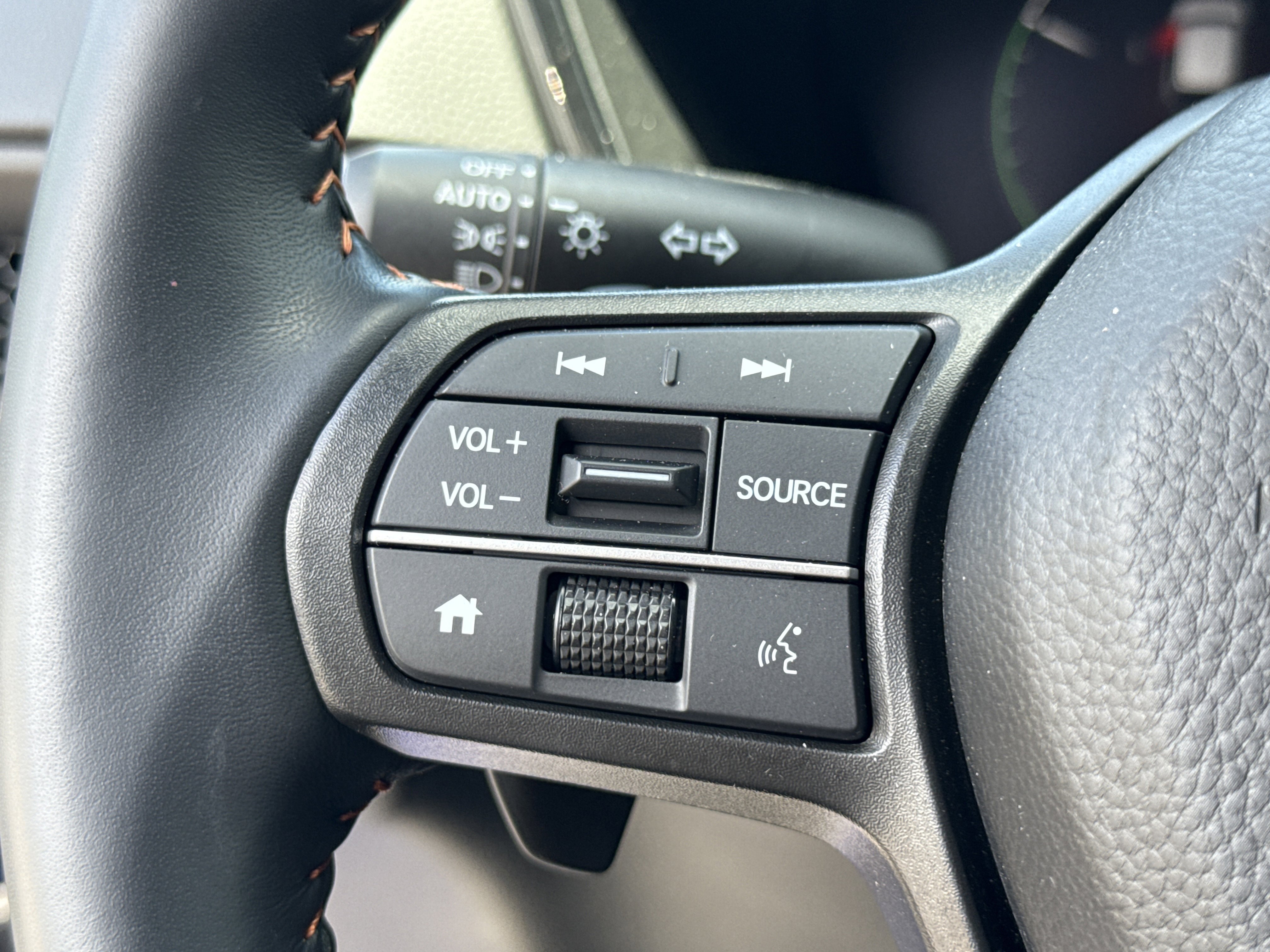 Certified 2025 Honda CR-V Sport image 34