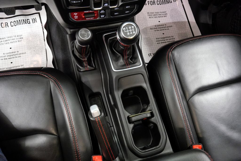 Used 2020 Jeep Gladiator Rubicon w/ Dual Top Group AWD/4WD image 30