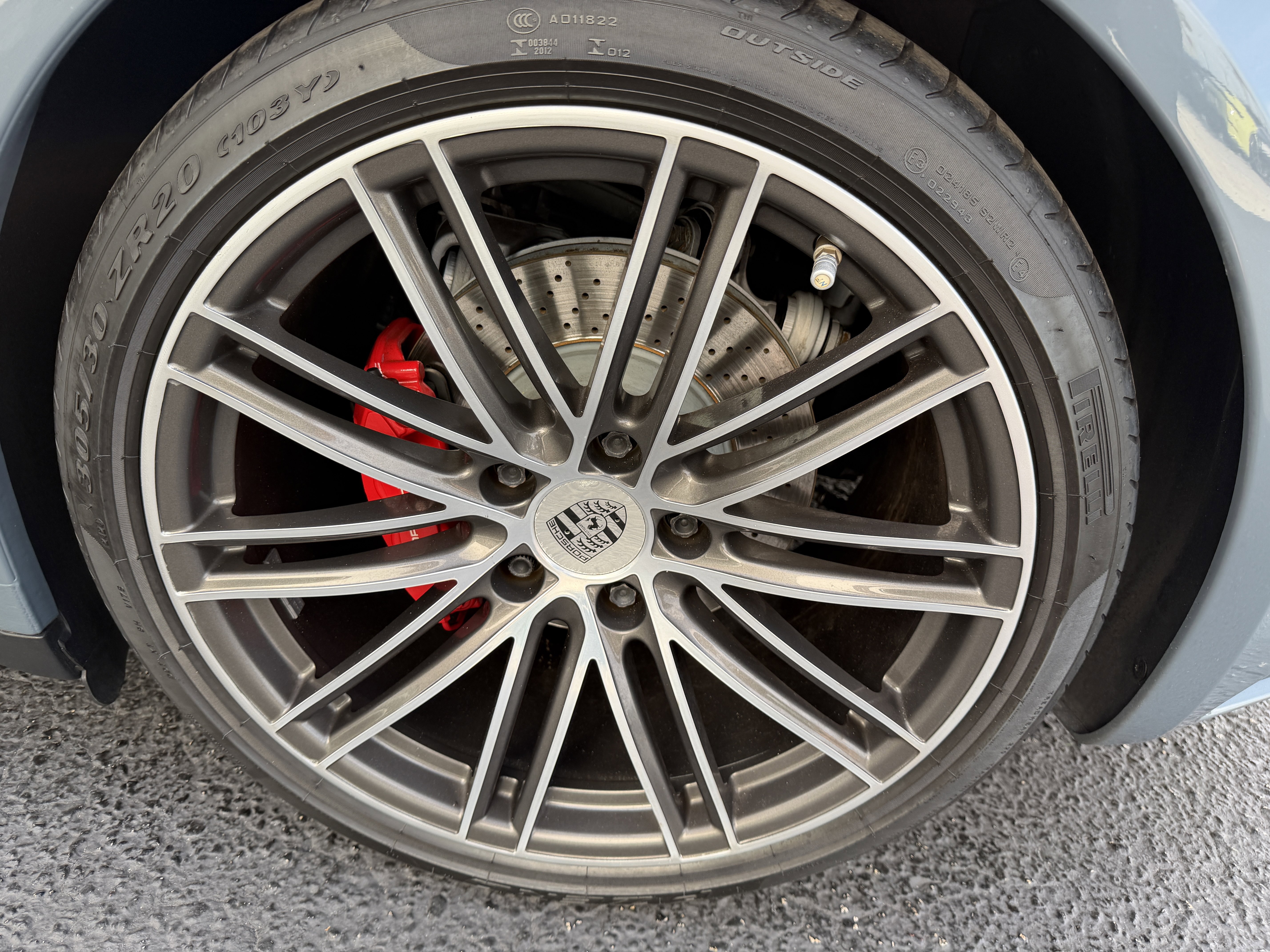 Certified 2018 Porsche 911 Carrera 4S image 9