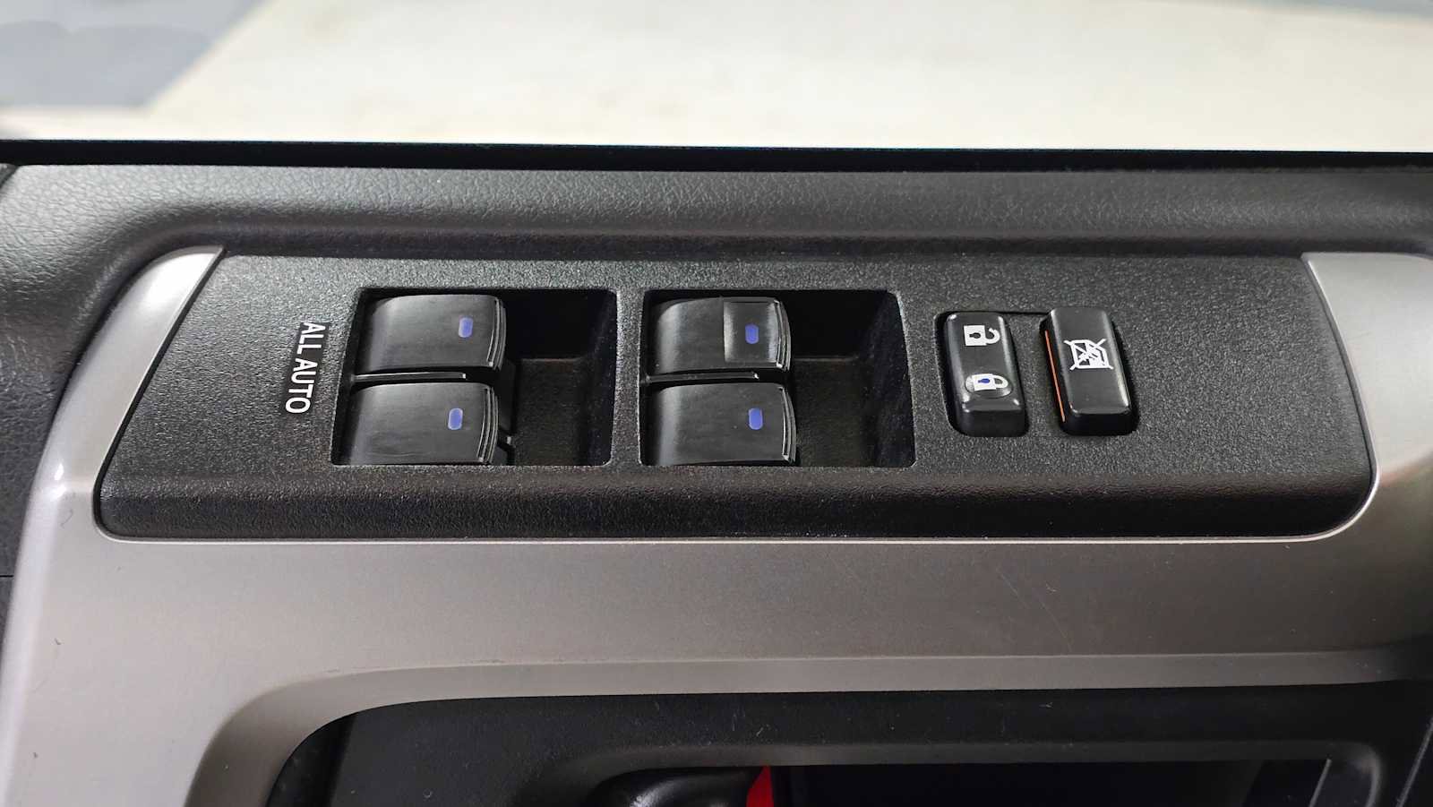 Used 2024 Toyota 4Runner SR5 image 22