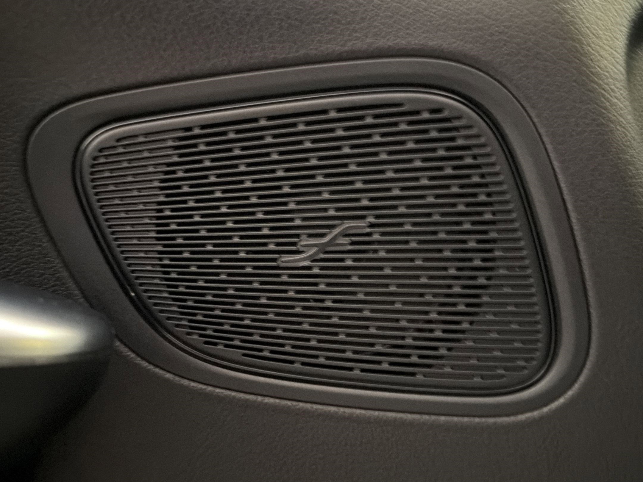 Used 2026 Mercedes-Benz GLC 300 image 19