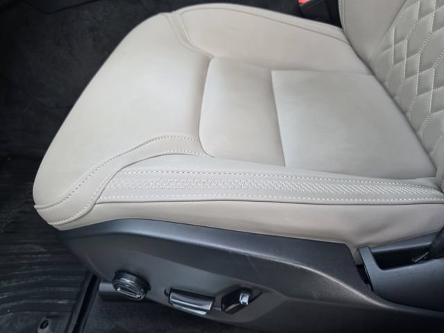 Used 2025 Volvo XC90 B5 Core w/ Climate Package AWD/4WD image 21
