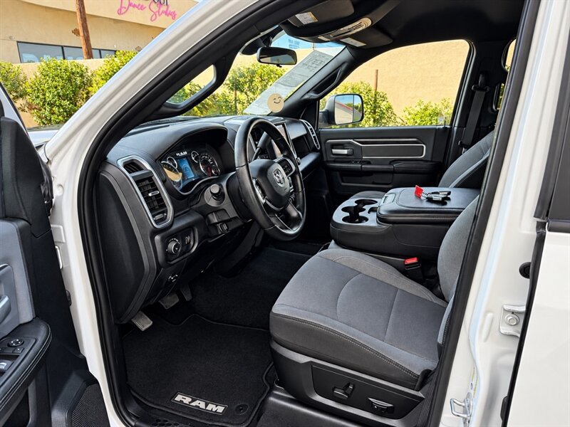 Used 2022 RAM 3500 Big Horn AWD/4WD image 25