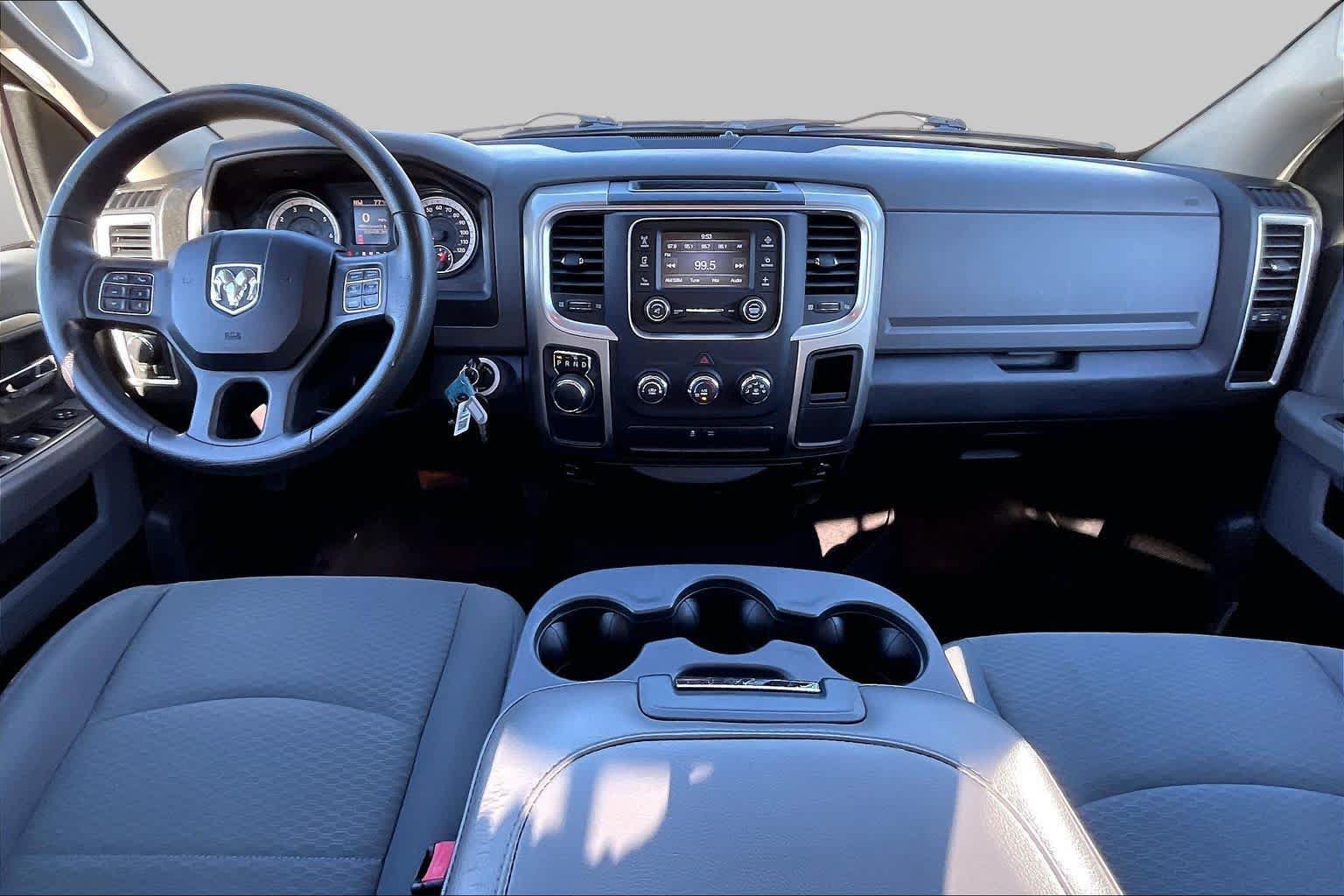 Used 2014 RAM 1500 Classic SLT RWD image 14