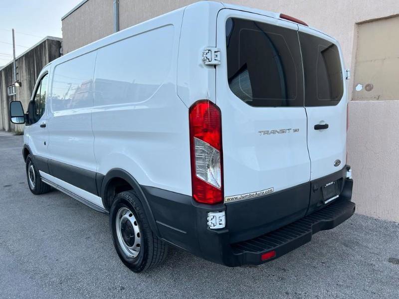 Used 2016 Ford Transit 150 130 Low Roof RWD image 6