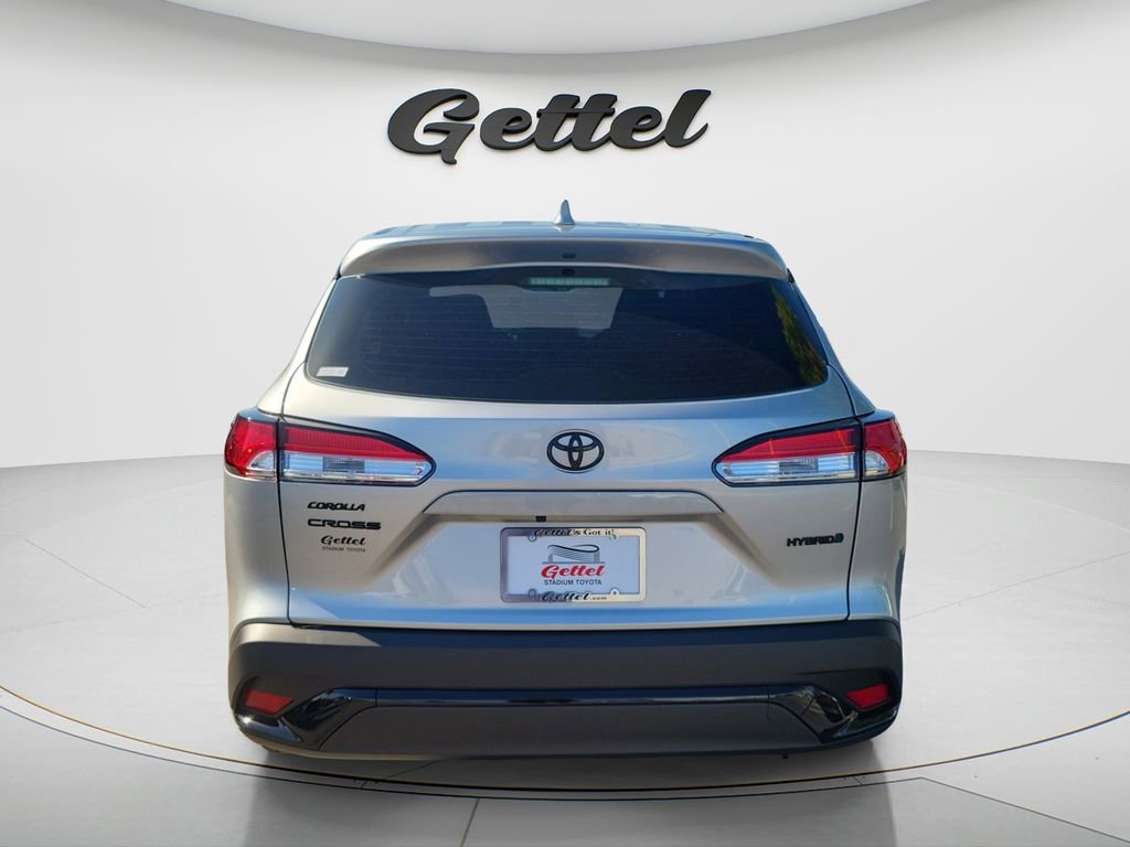 Used 2024 Toyota Corolla Cross S AWD/4WD image 13