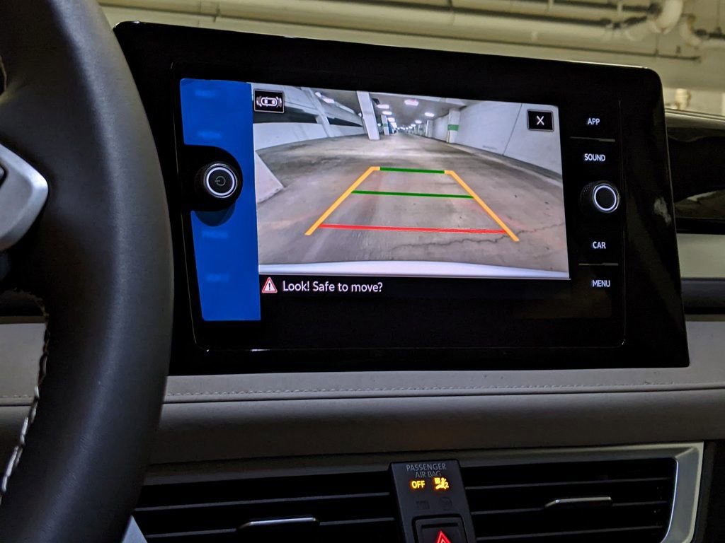 New 2025 Volkswagen Taos SE image 17