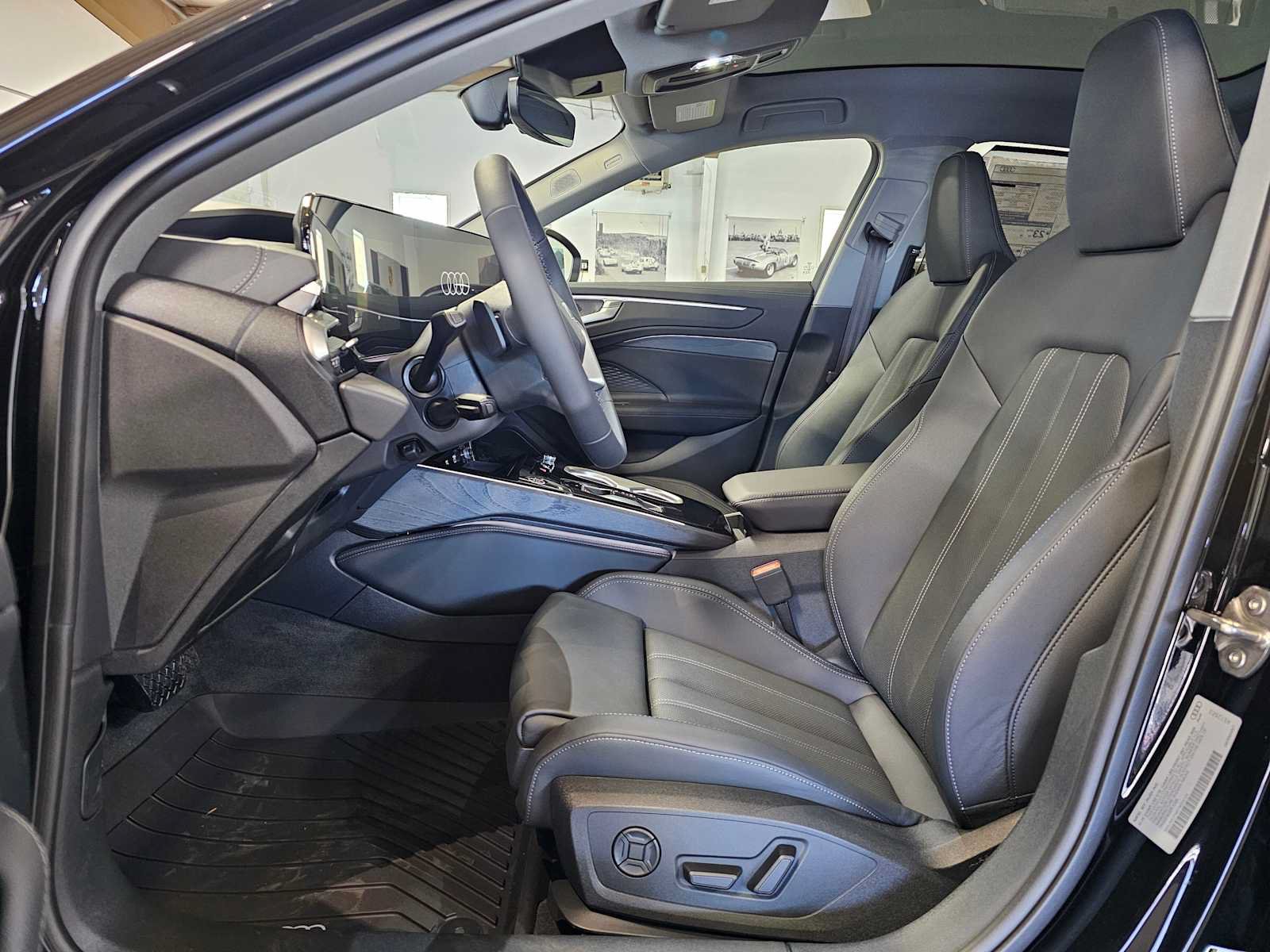 New 2026 Audi A6 Premium Plus AWD/4WD image 23