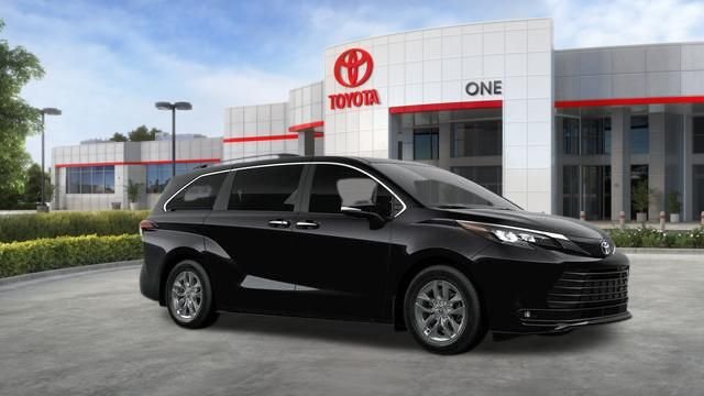 New 2026 Toyota Sienna XLE FWD image 47