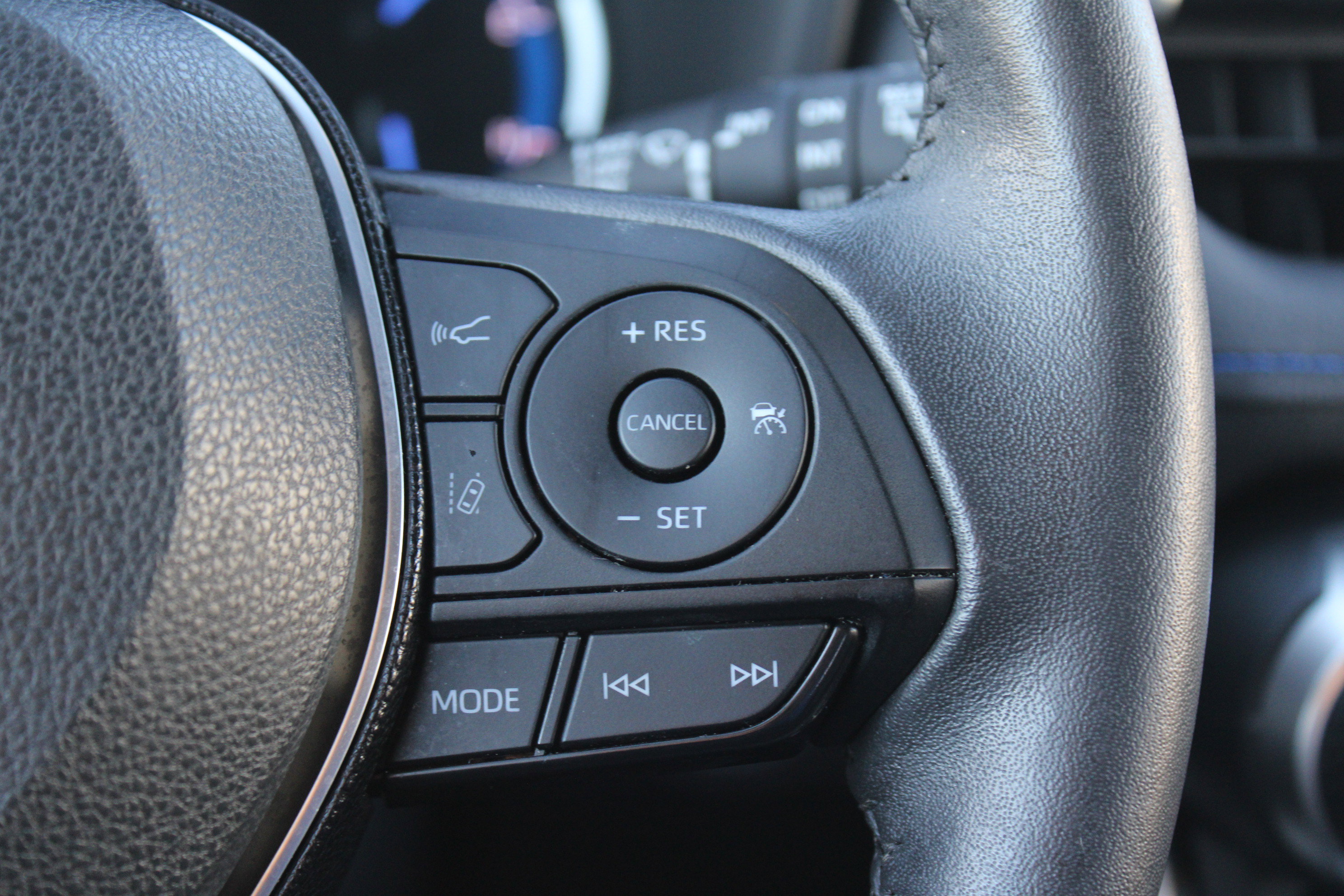 Used 2021 Toyota RAV4 XSE image 12