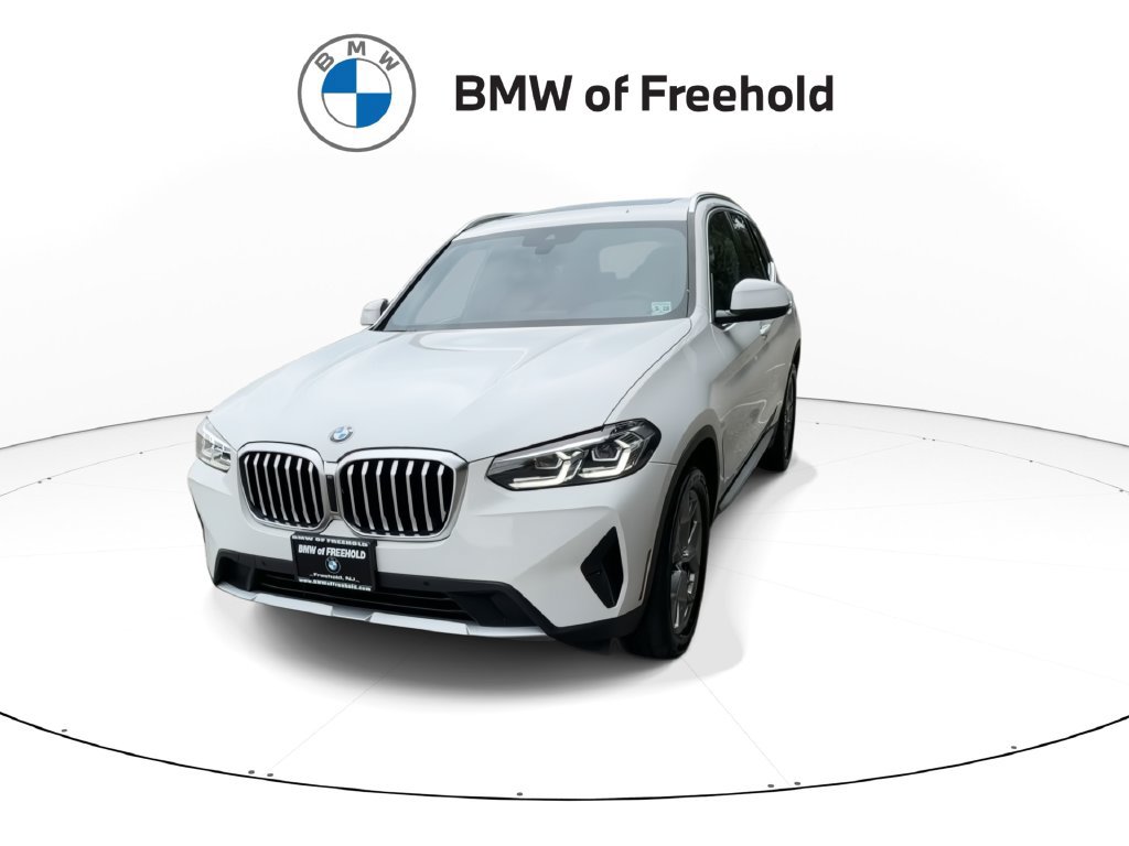 Used 2023 BMW X3 xDrive30i w/ Convenience Package AWD/4WD image 3