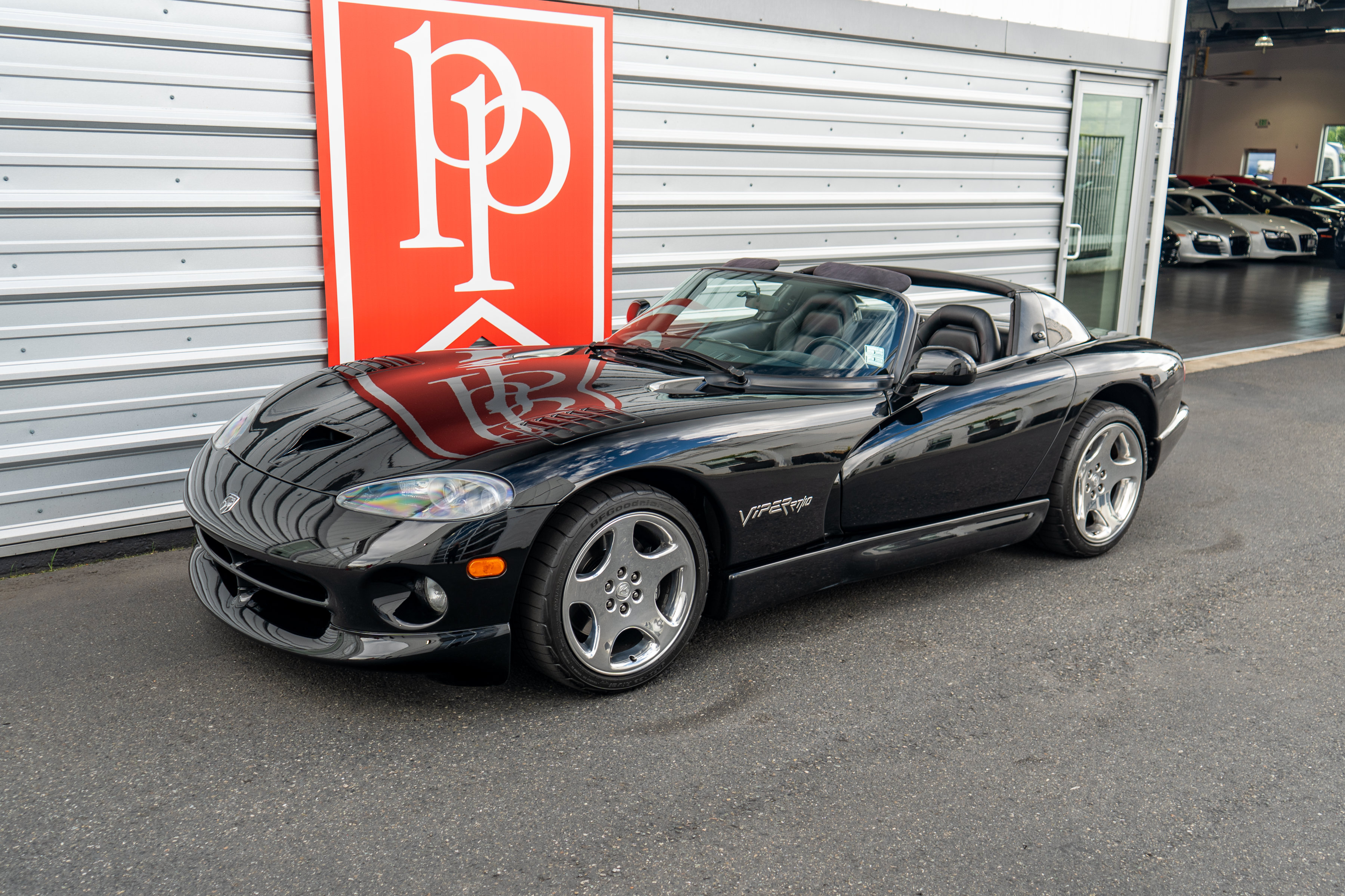 Used 2000 Dodge Viper RT/10 RWD image 34