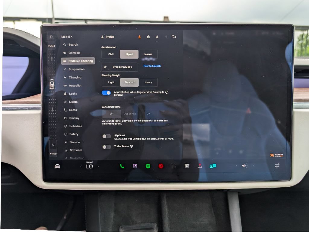 Used 2022 Tesla Model X AWD/4WD image 30