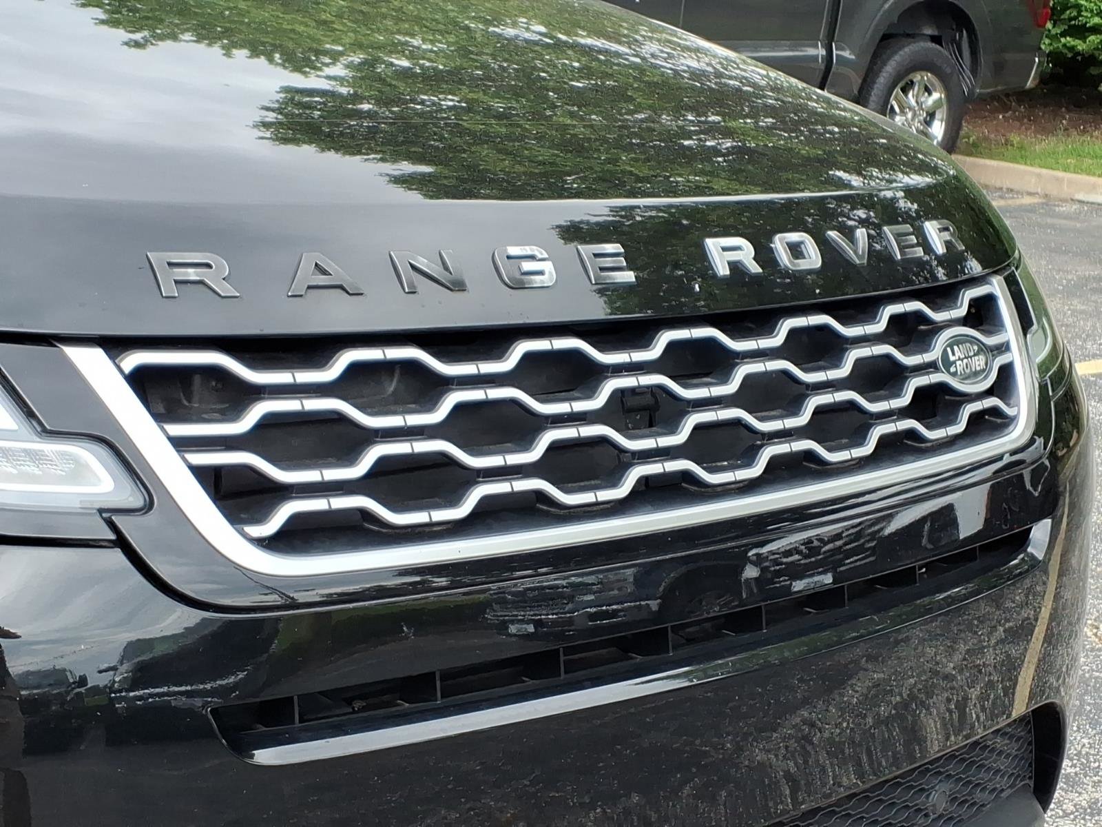 Used 2020 Land Rover Range Rover Evoque S AWD/4WD image 34