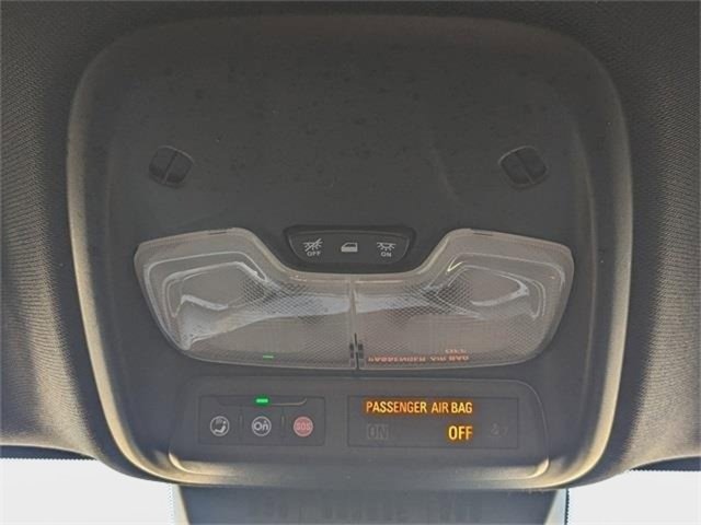 Used 2023 GMC Canyon AT4 w/ AT4 Premium Package image 23