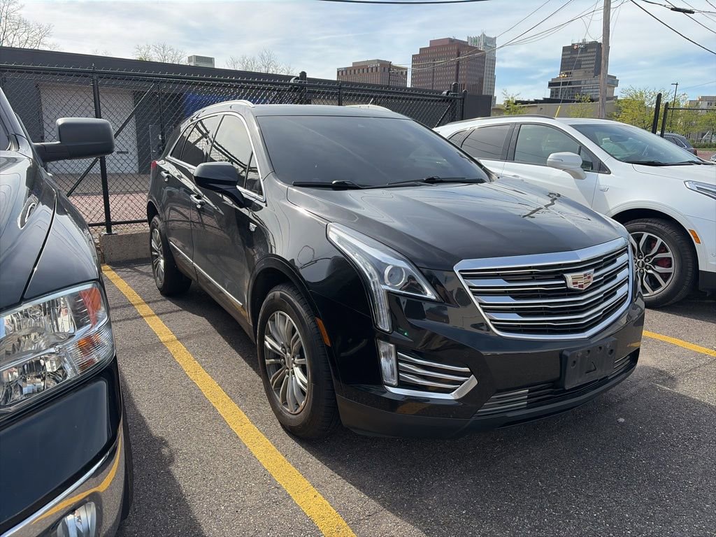 Used 2019 Cadillac XT5 Luxury AWD/4WD image 5