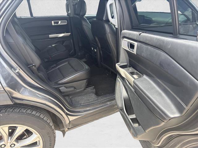 Used 2021 Ford Explorer Limited w/ Equipment Group 301A RWD image 23