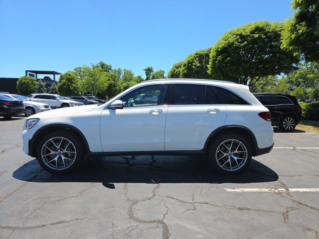 Used 2022 Mercedes-Benz GLC 300 4MATIC image 4