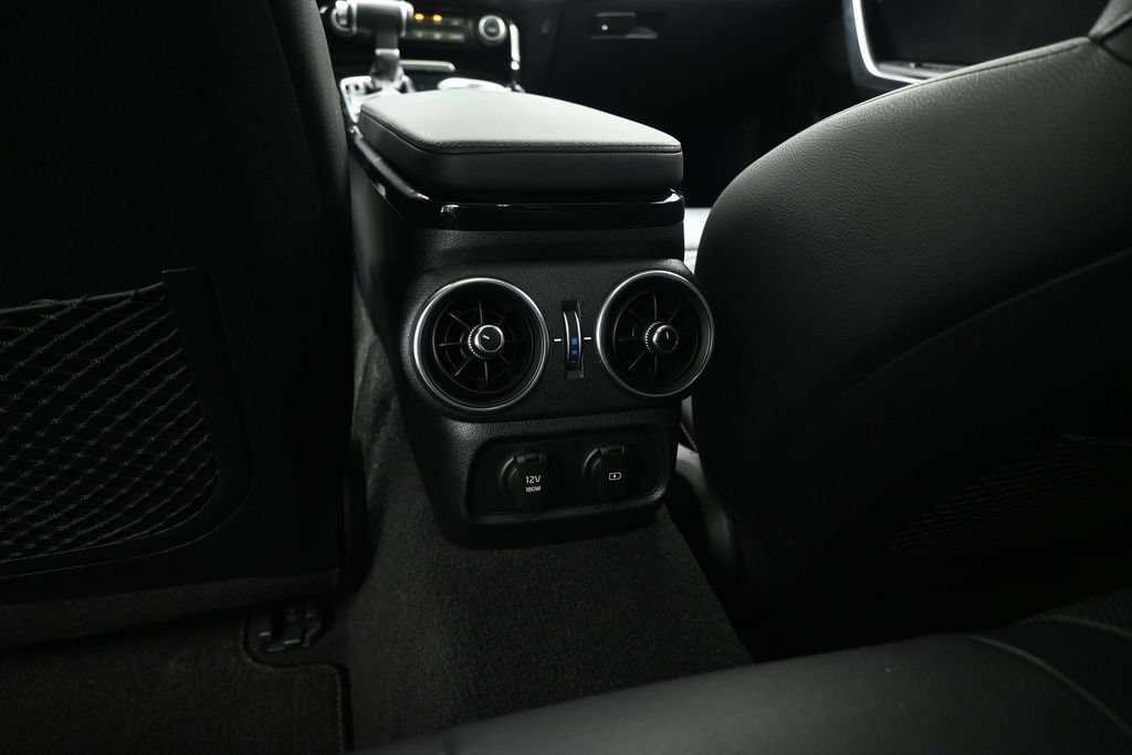 Used 2019 Kia Stinger Premium RWD image 21