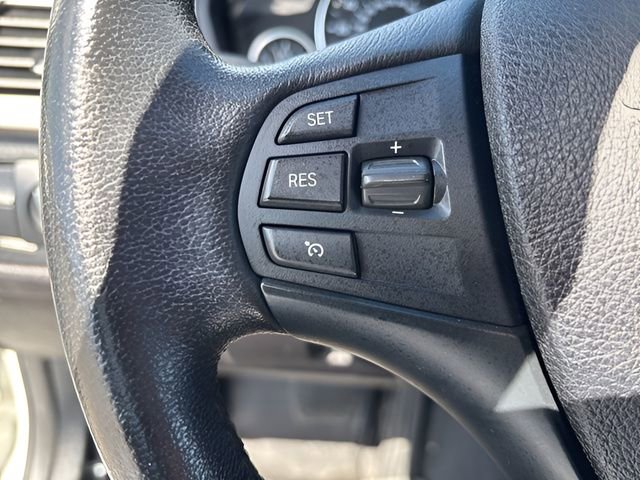 Used 2017 BMW 320i xDrive Sedan image 22