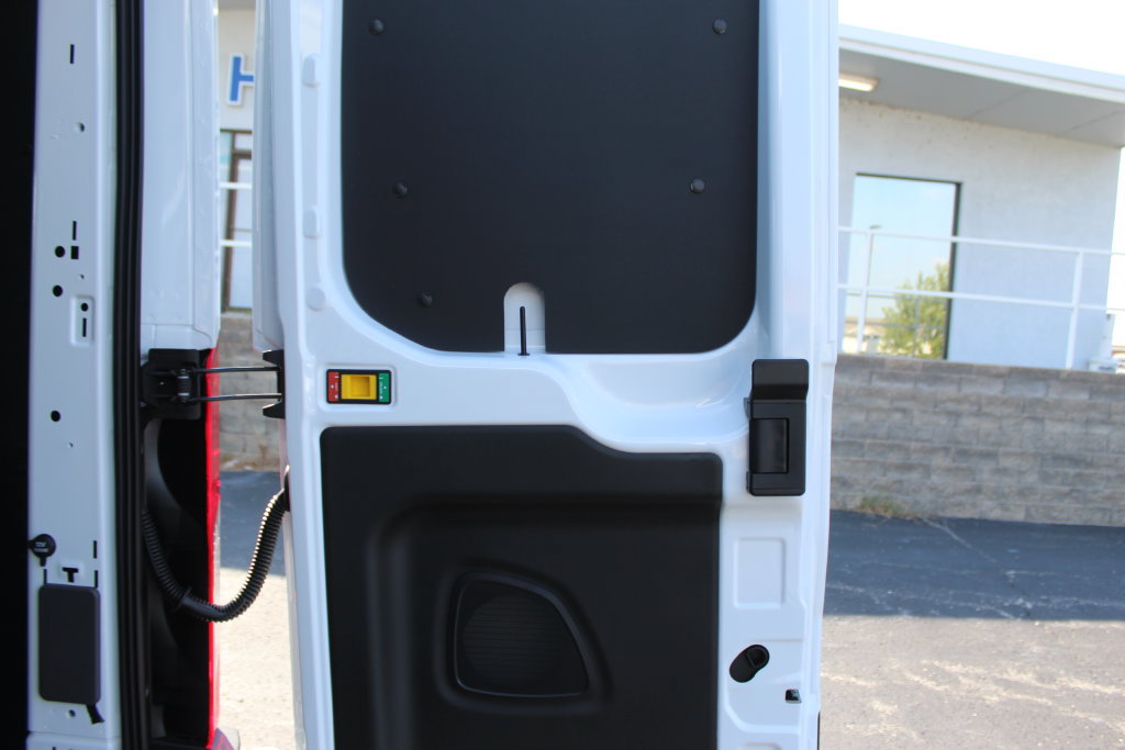 New 2027 Ford Transit 250 148 Medium Roof w/ Load Area Protection Package RWD image 19
